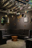 Lounge + Photography Studio - Image 9