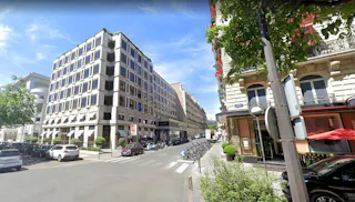 Prime Location Boutique - Triangle d'Or - Paris 8th - Image 4