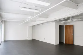 Flexible Whitebox Space in Fisherman’s Wharf - Image 3