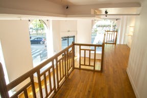 Galerie sur les bords de Seine face au Pont Neuf (Samaritaine, Mus�e de la Monnaie) - Image 11