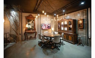 Elevate Your Event Experience in Istanbul's Chic Studio - Image 11