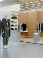 FLAGSHIP PREMIUM - REPUBLIQUE / CANAL SAINT-MARTIN - Image 1