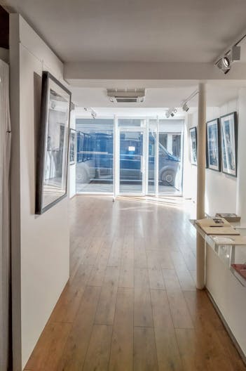 Art Gallery Space in Saint-Germain des Près - Image 3