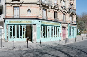 Restaurant Art Nouveau Vintage Style - Image 3