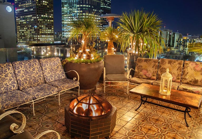 Iconic Downtown LA Rooftop Bar and Restaurant - Image 2