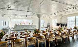 Showroom Space in Fashion District - Image 18