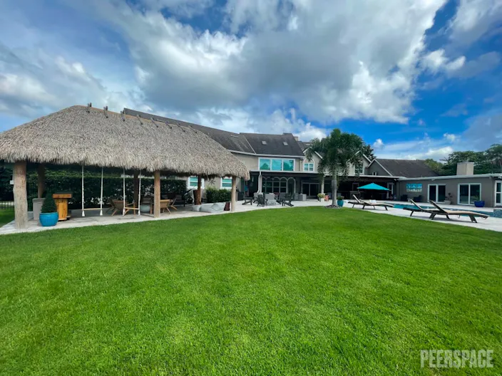 Waterfront Property for Indoor or Outdoor Events or Parties - Image 3