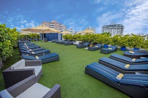 Stunning Hotel at South Beach with all amenities for your event - Image 5