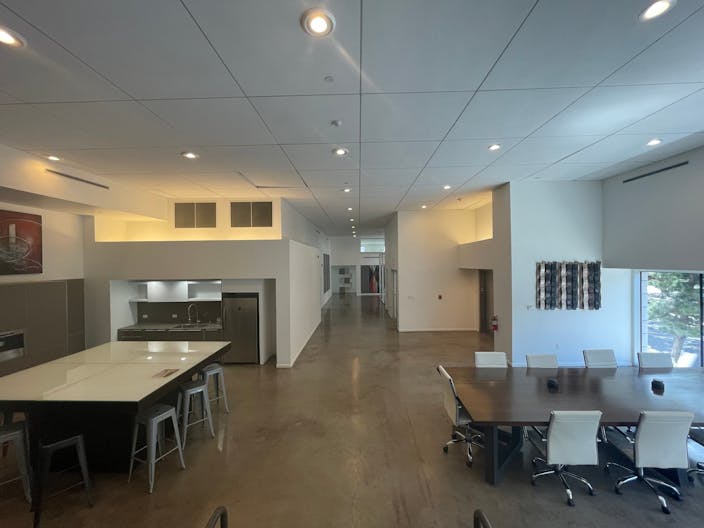 Upscale Creative Space in the heart of Uptown Dallas - Image 3