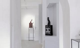 -ICONIC SPACE IN LE MARAIS - Treat yourself to a prestigious setting that ensures your guests will attend. - Image 6