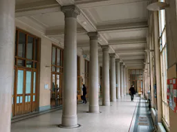 Batiment Institutionnel - Image 9