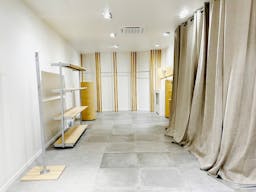 Beautiful Showroom in Paris - Perfect for the Fashion Week - Image 4