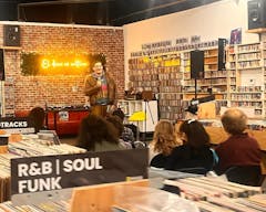 Store Stage at Nivessa Hollywood - Image 5