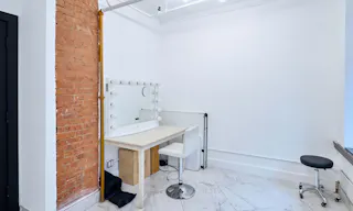 Lower East Side Natural Light Studio for Small Productions & Podcast Recordings - Image 5