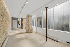 Élégant Showroom Ephémère à Paris - Image 10