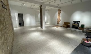 Popup space in Le Marais Paris - Image 3