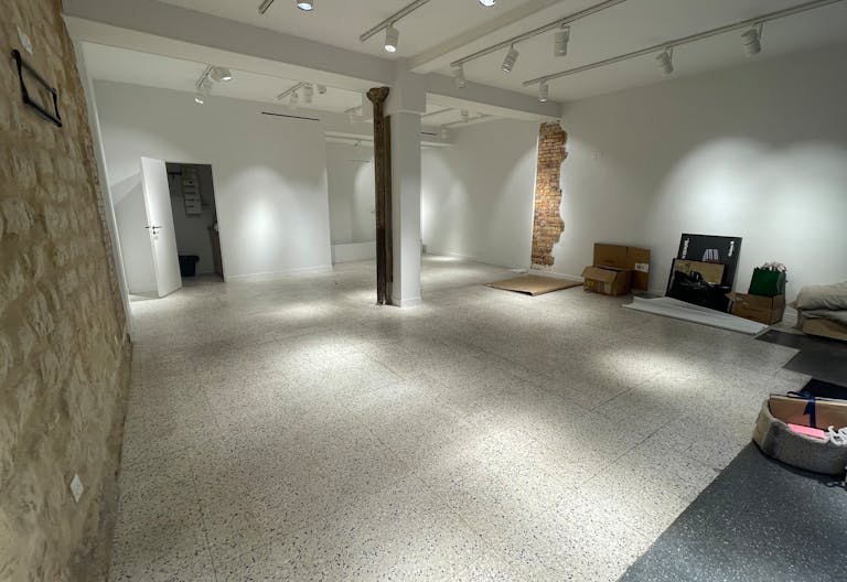Popup space in Le Marais Paris - Image 3