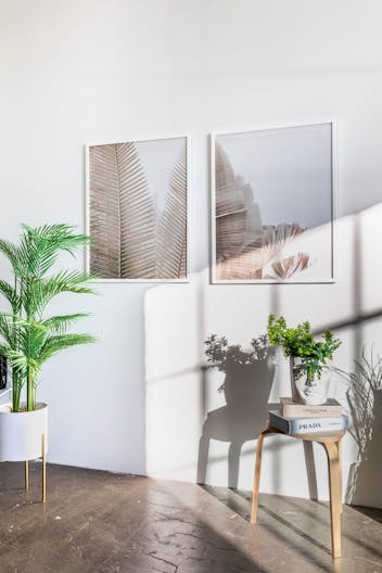 Modern Spacious studio DTLA Studio with Natural light and AC - Image 3