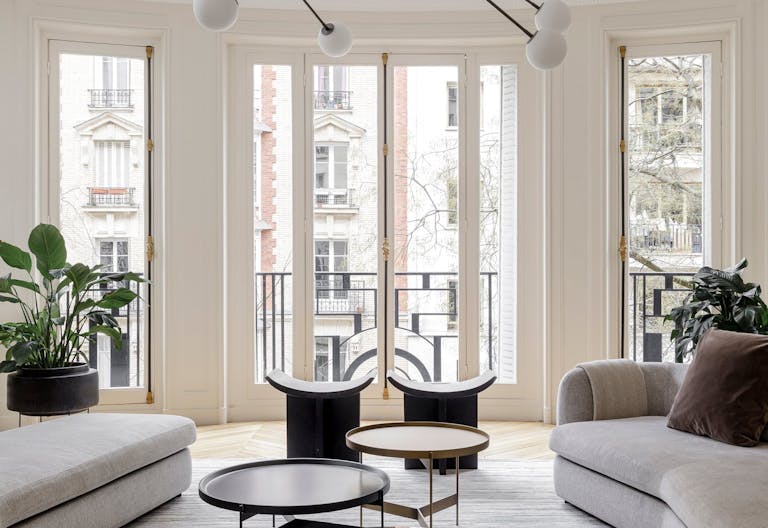 Luxury architecturally-designed Haussmannian apartment in Paris - Image 3
