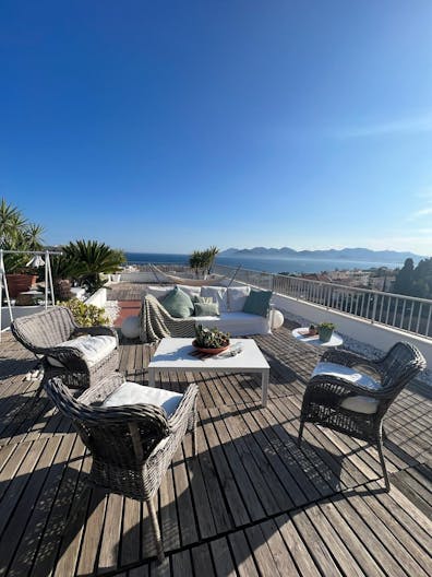 Cannes Rooftop 360 degree view of the French Riviera - Image 2