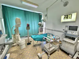 D�cor/Lieu de tournage: Bloc Op�ratoire - Image 0
