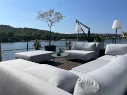 Espace p�niche dans la nature proche m�tro - Image 12