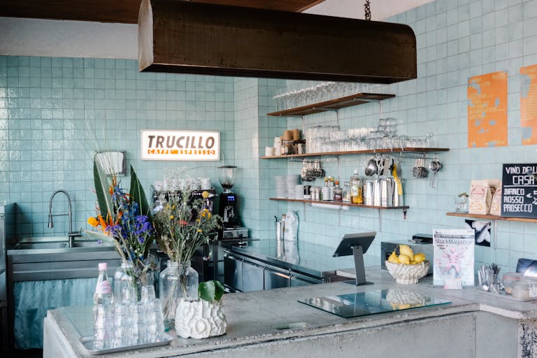 Dynamic Art Gallery & Pop-up Venue in Kreuzberg/Neukölln - Image 0