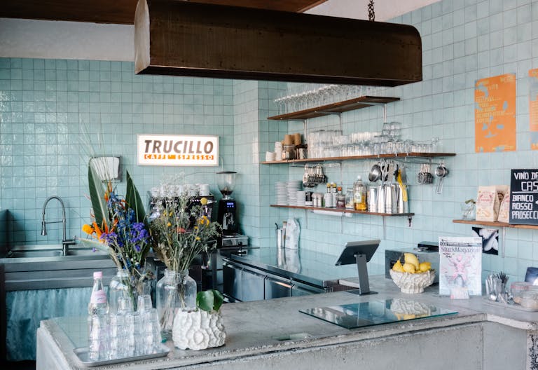 Dynamic Art Gallery & Pop-up Venue in Kreuzberg/Neukölln - Image 0