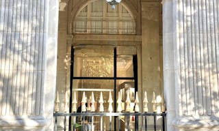 Boutique pop-up store - Jardin du Palais Royal Paris centre Louvre - Image 4