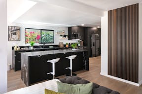 Modern Oasis Luxury Estate - Image 2