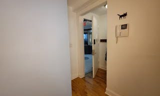 LOFT WITH PATIO - Image 5