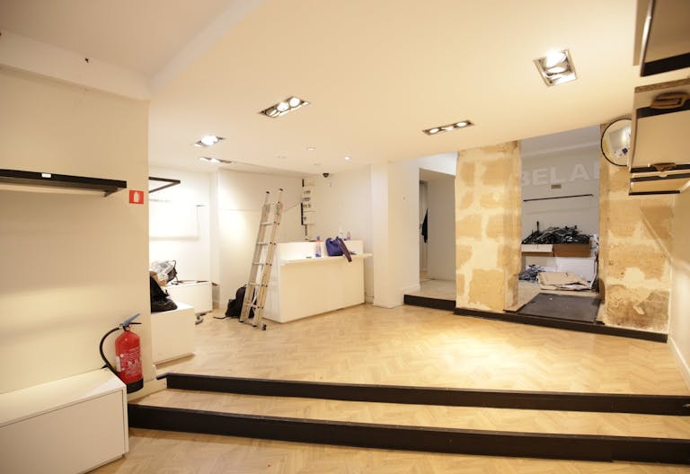 Pop-Up Store in Le Marais Saint-Paul - Image 2