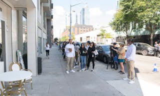 Outdoor Oasis in Prime Williamsburg - Image 6