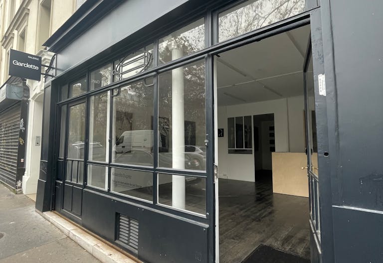 Spacious and bright Gallery Space - Image 2