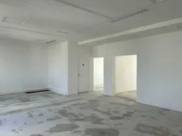 Haussmannian Style Apartment for Rent - Ideal Fashion Week Showroom - Image 2