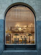 Galerie sur les bords de Seine face au Pont Neuf (Samaritaine, Mus�e de la Monnaie) - Image 4