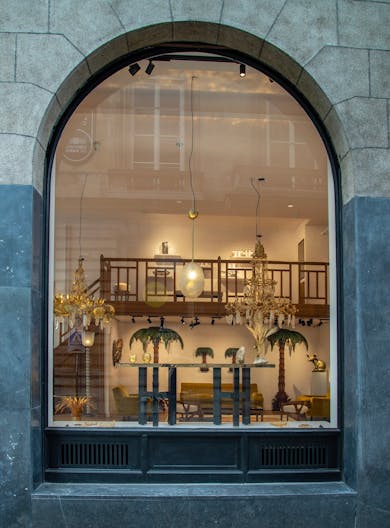 Galerie sur les bords de Seine face au Pont Neuf (Samaritaine, Mus�e de la Monnaie) - Image 4