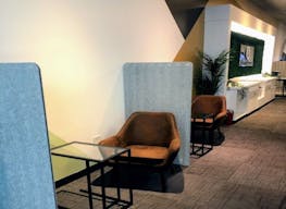 On-demand workspaces to rent in Oakridge Mall - Image 2