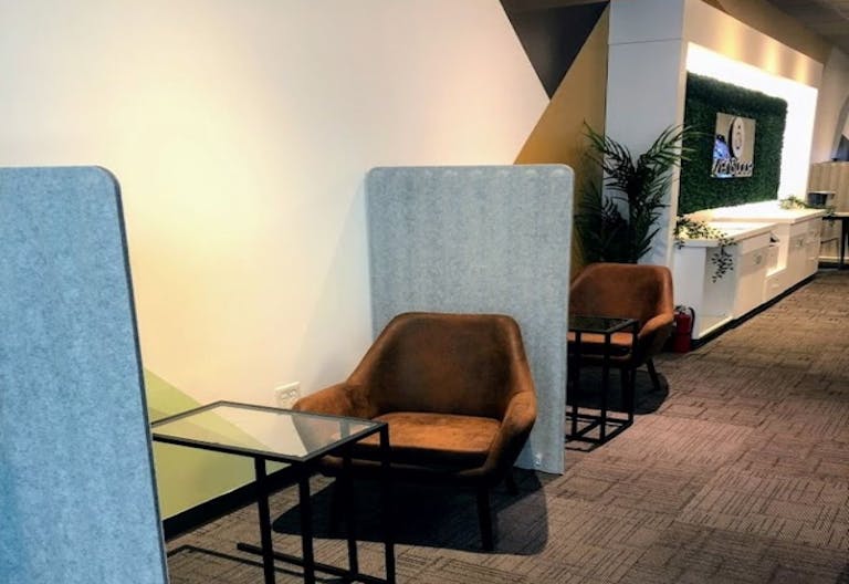 On-demand workspaces to rent in Oakridge Mall - Image 2