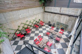 Outdoor Oasis in Prime Williamsburg - Image 9