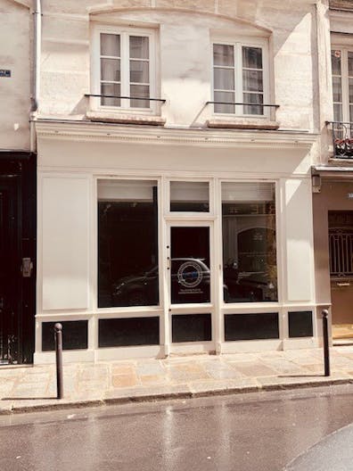 El�gant espace situ� au c?ur du 7�me arrondissement. - Image 2