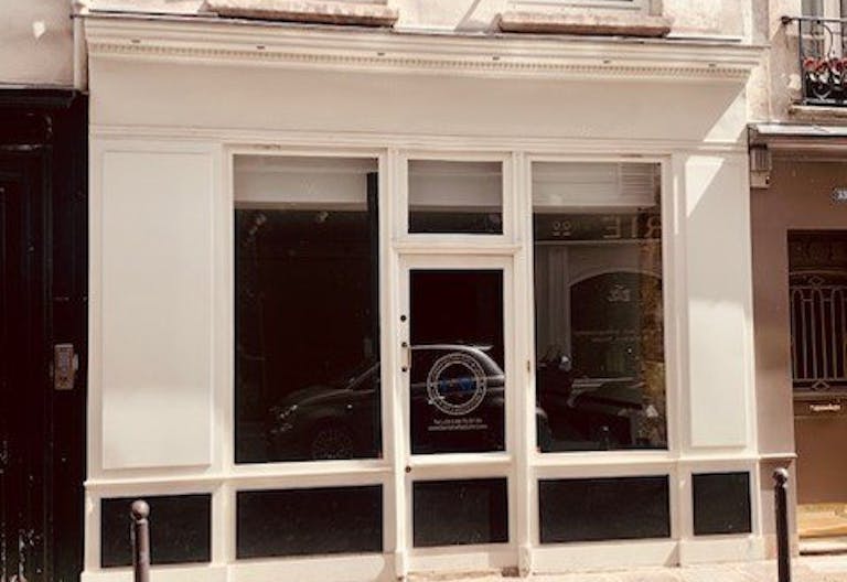 El�gant espace situ� au c?ur du 7�me arrondissement. - Image 2