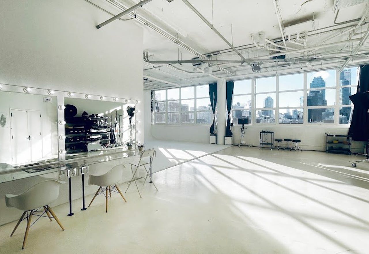 Trendy NYC Studio Space - Image 2