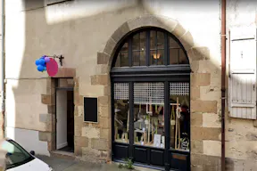 A Unique modular space, Art Gallery, Pop Up Store, Workshop, Team Building - Image 1