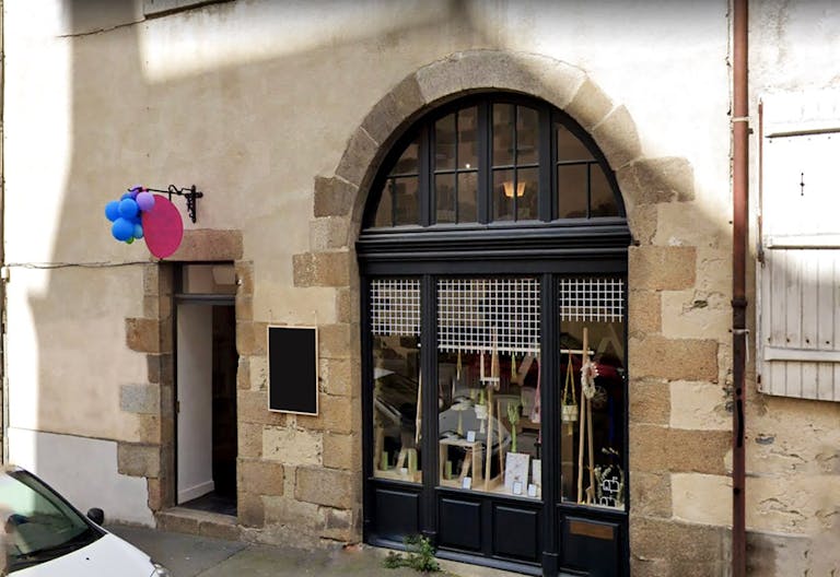 A Unique modular space, Art Gallery, Pop Up Store, Workshop, Team Building - Image 1