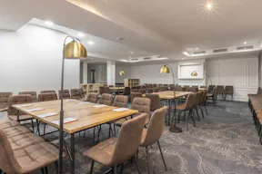 Magnificent Mansion to Rent - Paris 8th - Concorde/Saint-Honor�/Madeleine Area - Image 7