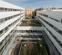 Batiment Institutionnel - Image 1
