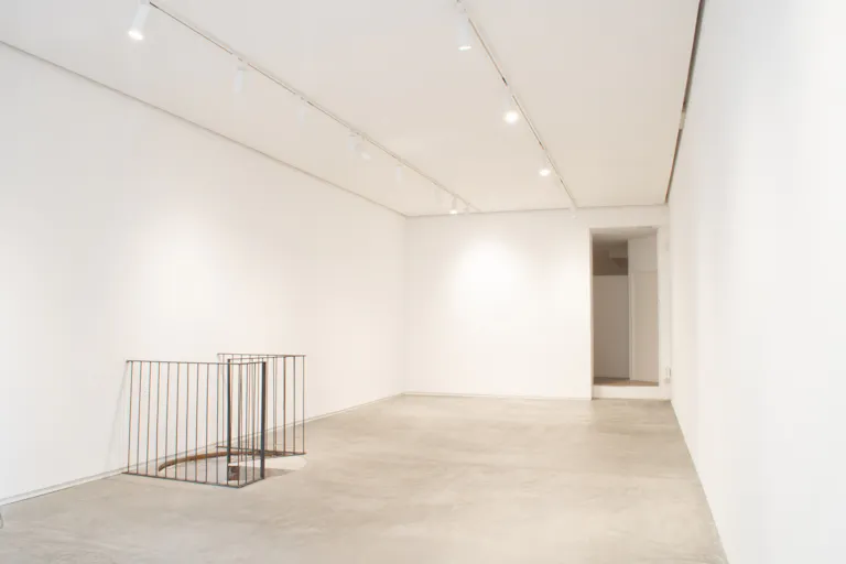 Rue Payenne Showroom - Image 1