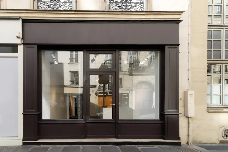Showroom, popup store on rue de Turenne - Image 0