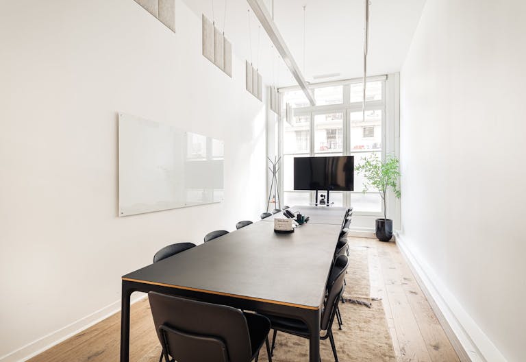 R�publique - Salle de r�union 12 personnes (RE112) - Image 0